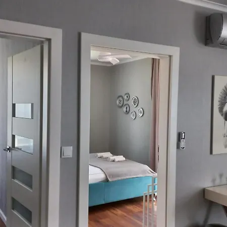 Two-bedroom With Living Room, Free Parking - Kazimierz דירה קרקוב